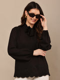 Begumpan Flower Emboridery Top - Black